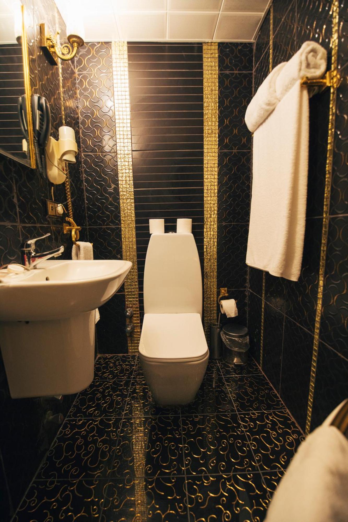 Royal Mersin Otel Buitenkant foto